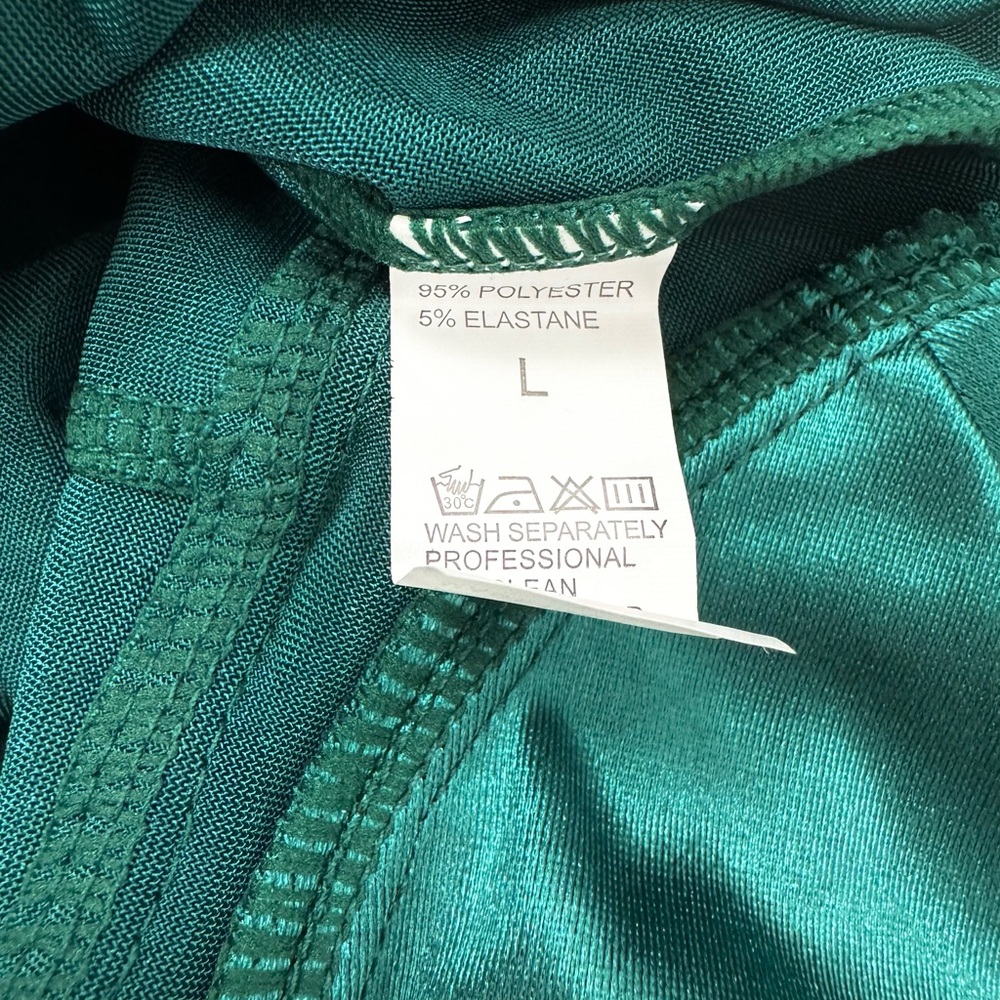 Women's Sexy Green Metallic Shiny Bodysuit Tank Top L NWOT - Picture 7 of 7